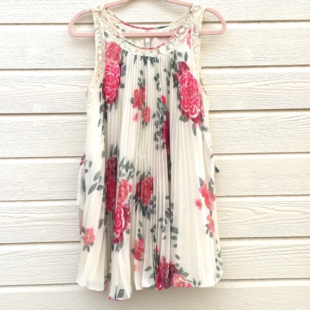 Free People trapeze style sleeveless blouse